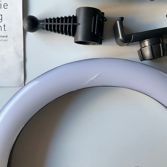 10'' Ring Light,w Extendable Tripod Stand, for Live Stream/Makeup/YouTube/TikTok - Picture 5 of 11